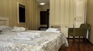Гостиница Центр Отель Симферополь Стандартный двухместный номер с 1 кроватью-5