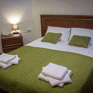 Гостиница Центр Симферополь Стандарт-8